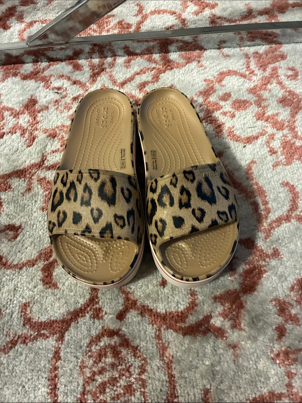 Crocs Kids Slide Sandals in Leopard Print - Tan